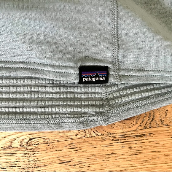 Patagonia Women's Capilene® Thermal Weight Zip-Neck - M - Picture 7 of 9